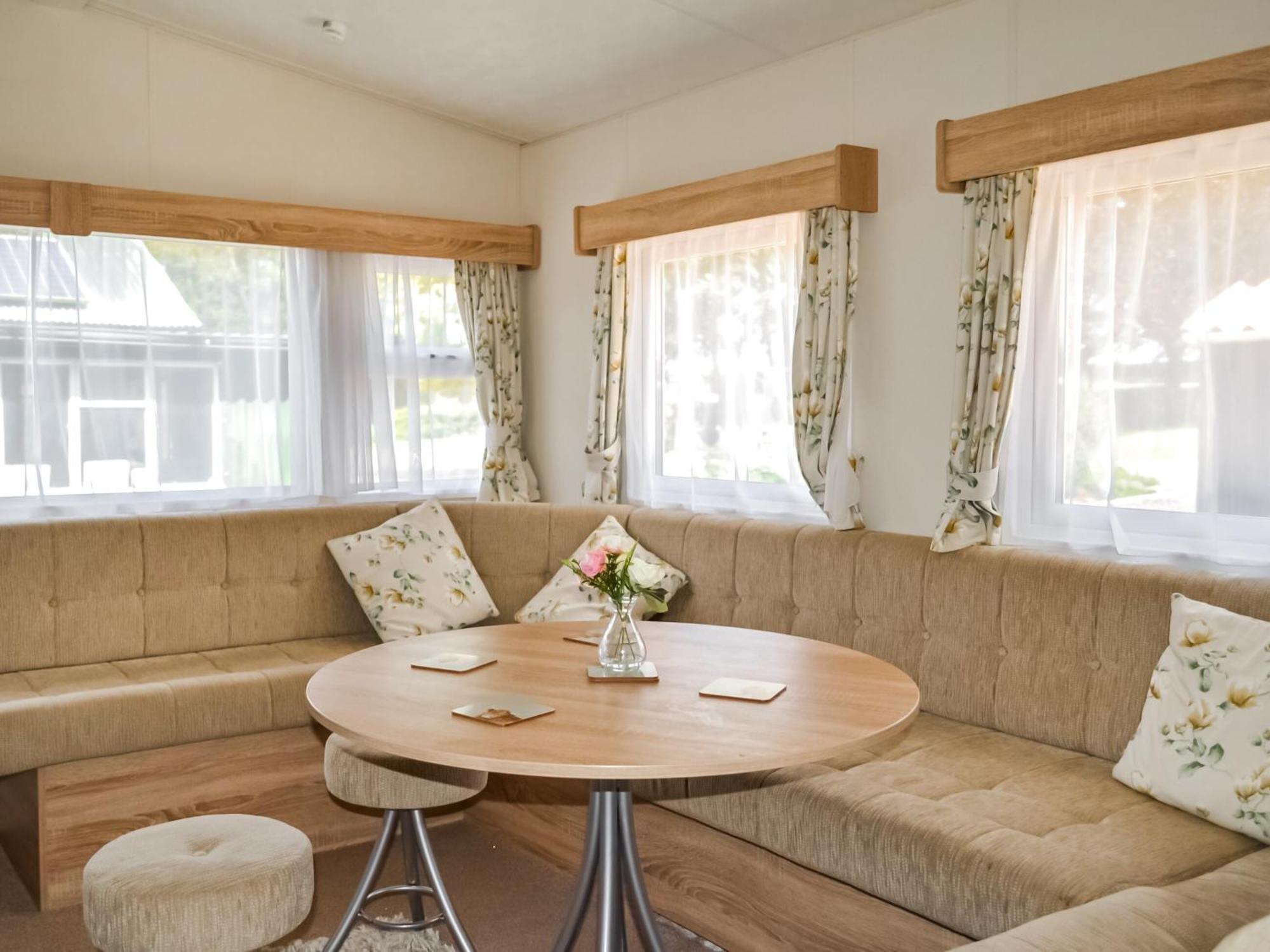 Hillcrest Caravan - Uk44798 Holiday home Hemswell